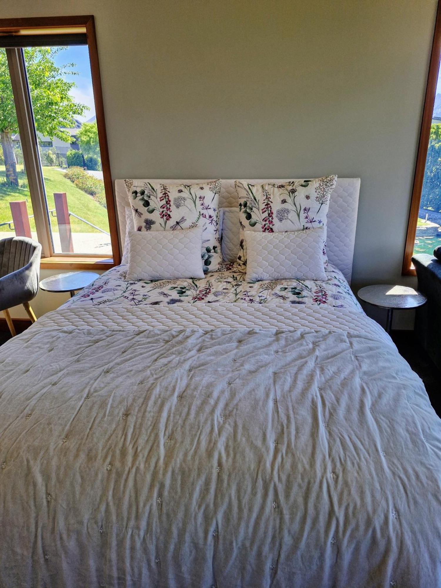 Studio Nestled In Ridgecrest Wanaka Exterior photo