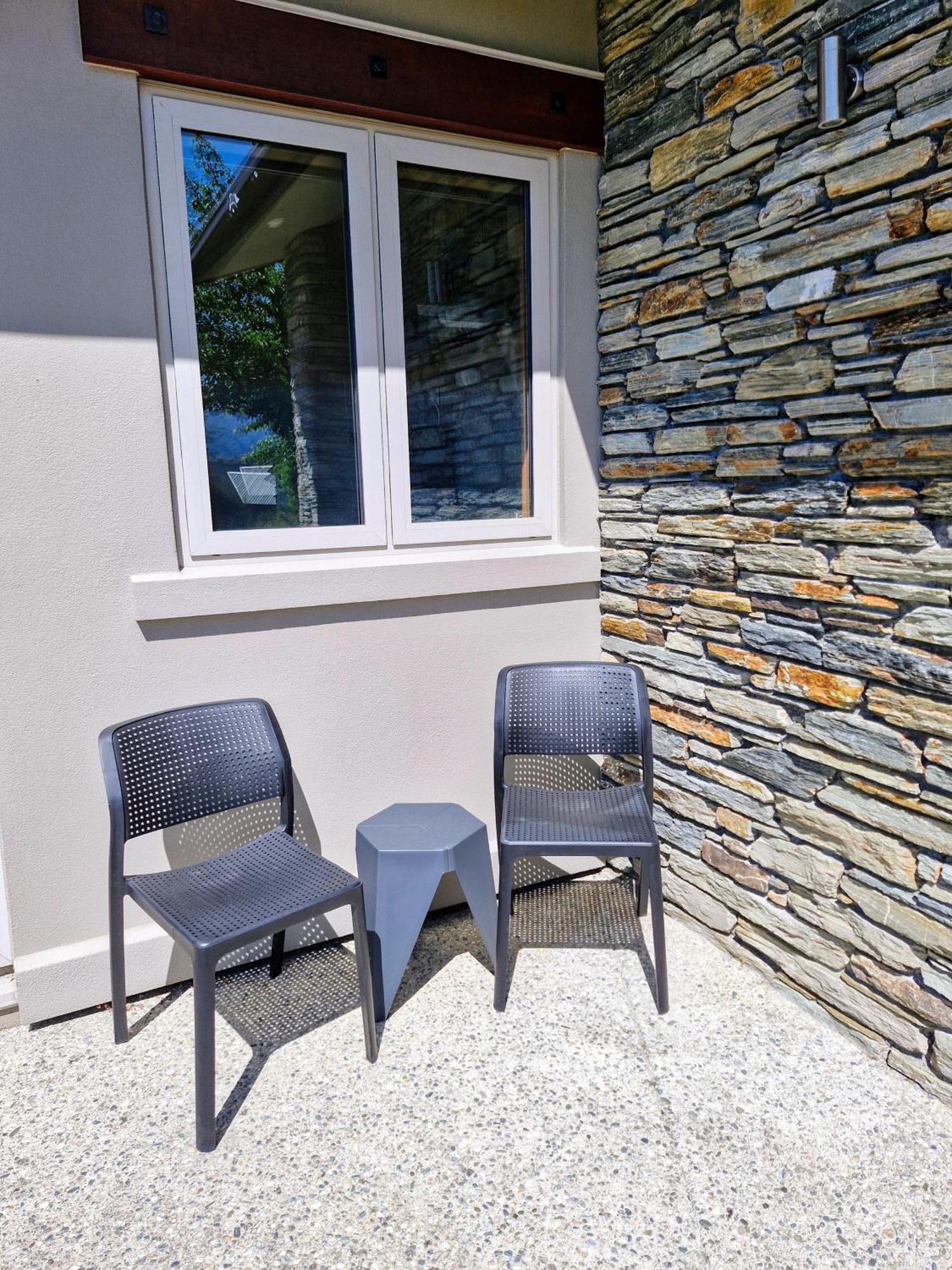 Studio Nestled In Ridgecrest Wanaka Exterior photo