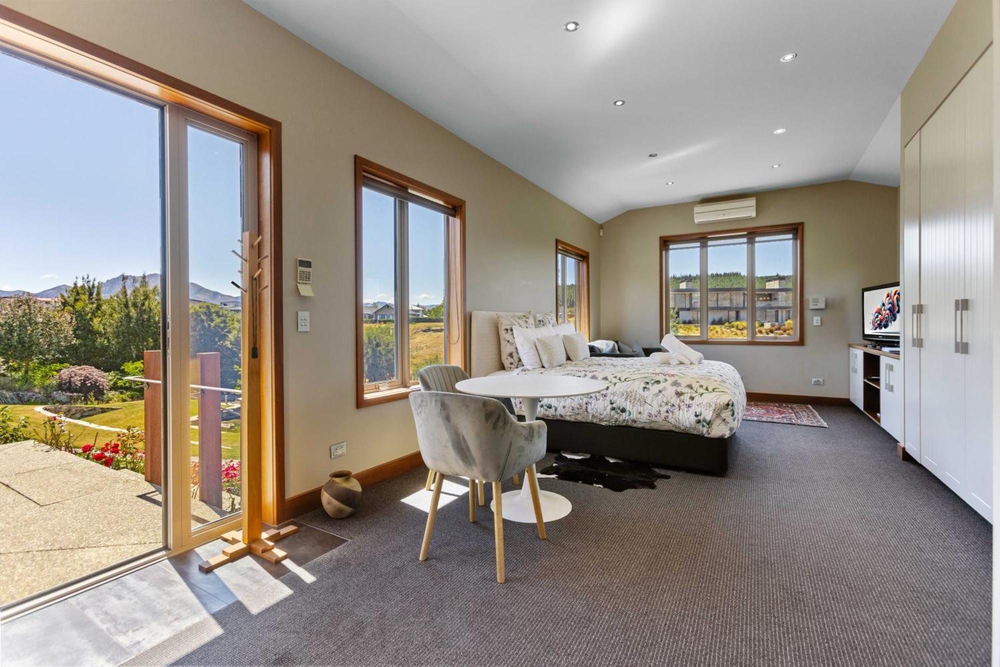 Studio Nestled In Ridgecrest Wanaka Exterior photo